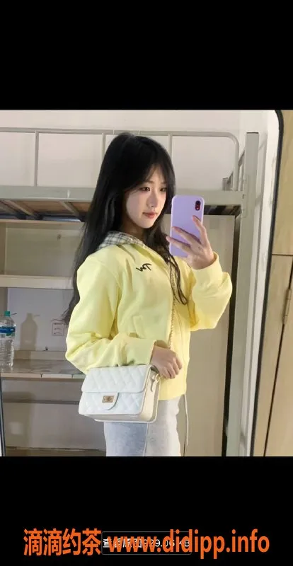 烟台楼凤-20岁嫩妹沫沫，160身高，8P超值体验