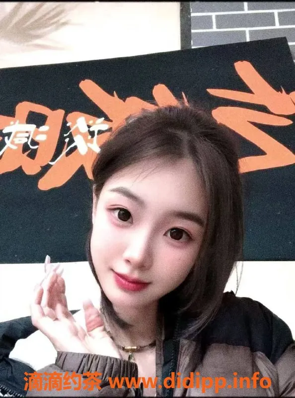 烟台楼凤-莱山区嫩妹初夏，165cm、95斤，8P服务