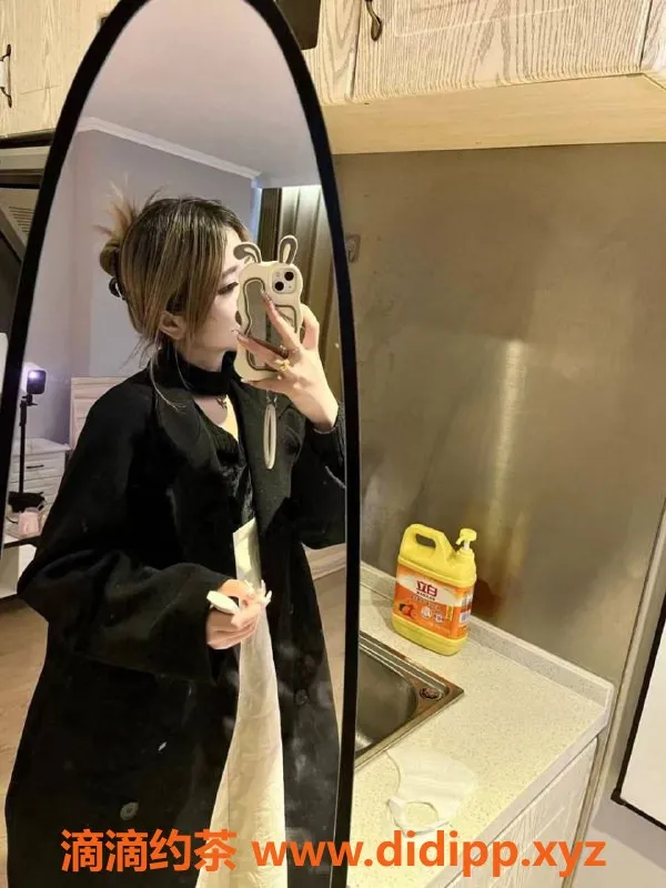 烟台楼凤资源信息,开发区19岁小妹，服务热情，非网图真容！