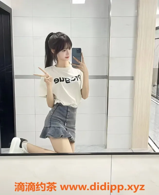 台州楼凤-金山区艺名沐芋，身高167cm，50kg，700P享服务