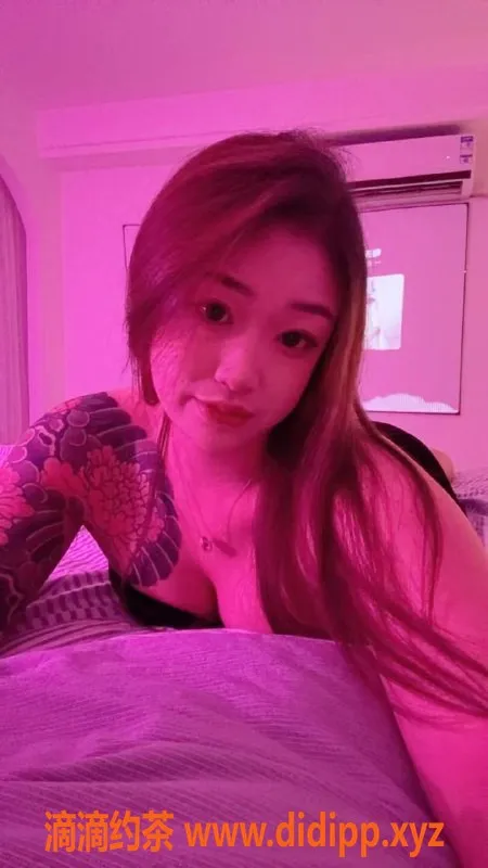 潍坊楼凤-潍坊高新区小九，22岁163cm，106斤热情服务！