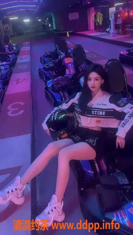 潍坊楼凤-潍坊奎文区，25岁南方妹允儿，165高 95斤