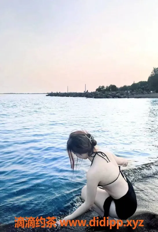 烟台楼凤-烟台嫩妹千纯，20岁身高160，颜值超高