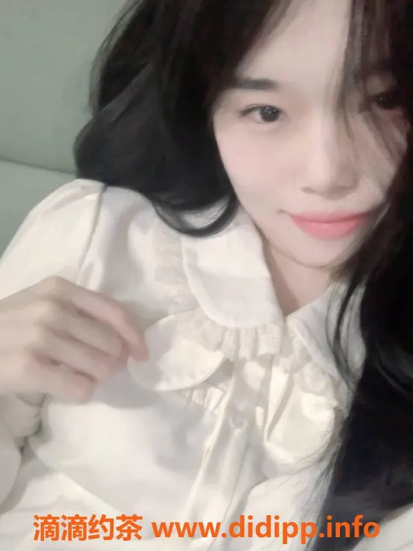 洛阳楼凤资源信息,洛阳可可，身高170，清纯嫩妹带你共浴