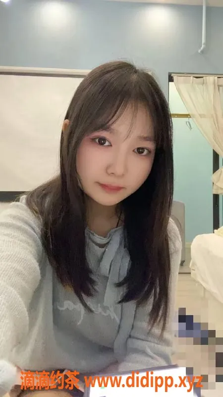 洛阳楼凤-洛阳嫩妹小七，170cm白虎共浴只需600