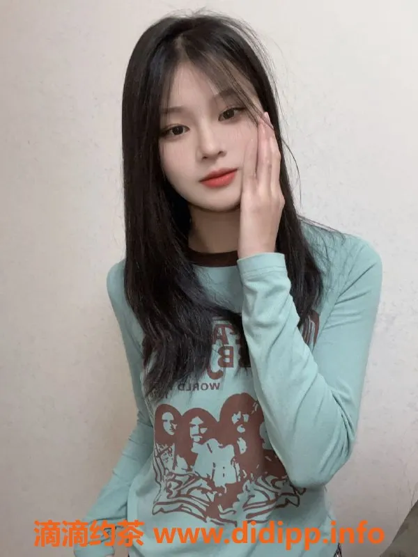 台州楼凤-杨浦佳恩，166cm C罩杯，49kg，700元靠谱品茶