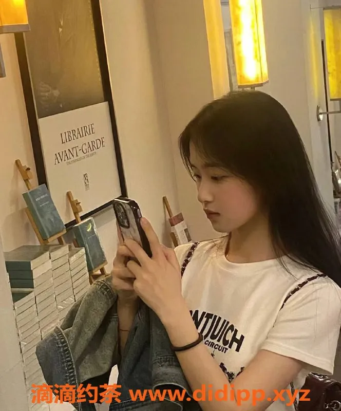 台州楼凤-闵行区嘟嘟 166cm身高 C罩杯 700P