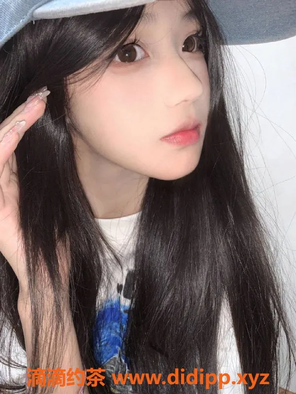 烟台楼凤-莱山区雯雯，高颜值兼职妹，放心体验