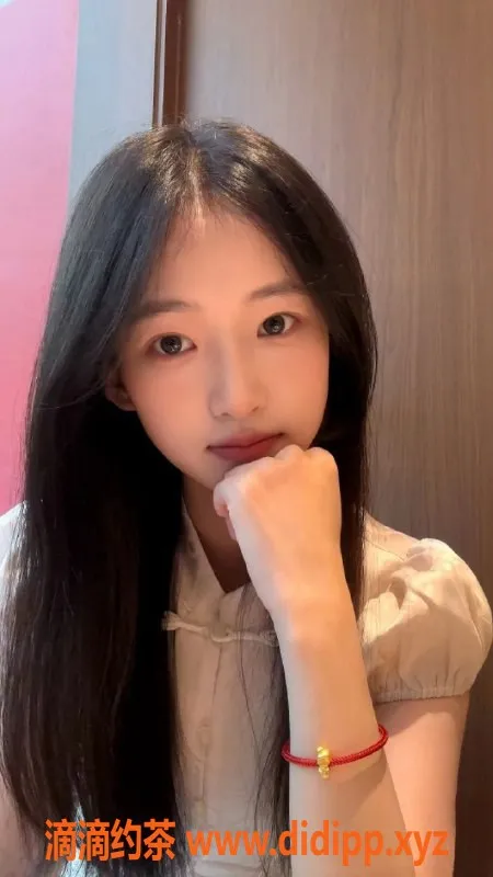 台州楼凤-奉贤区梦予，166cm、49kg，700P无套路服务