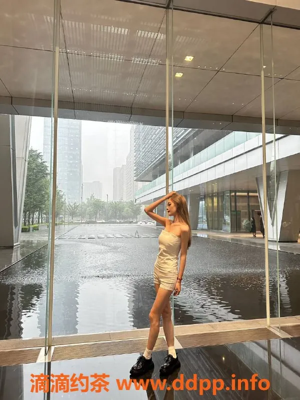 台州楼凤-崇明区苏苏 167cm 47kg C罩杯 800P品茶推荐