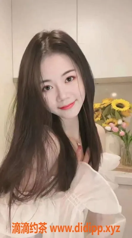 台州楼凤-徐汇区小雅：166cm C罩杯，700元品茶无套路