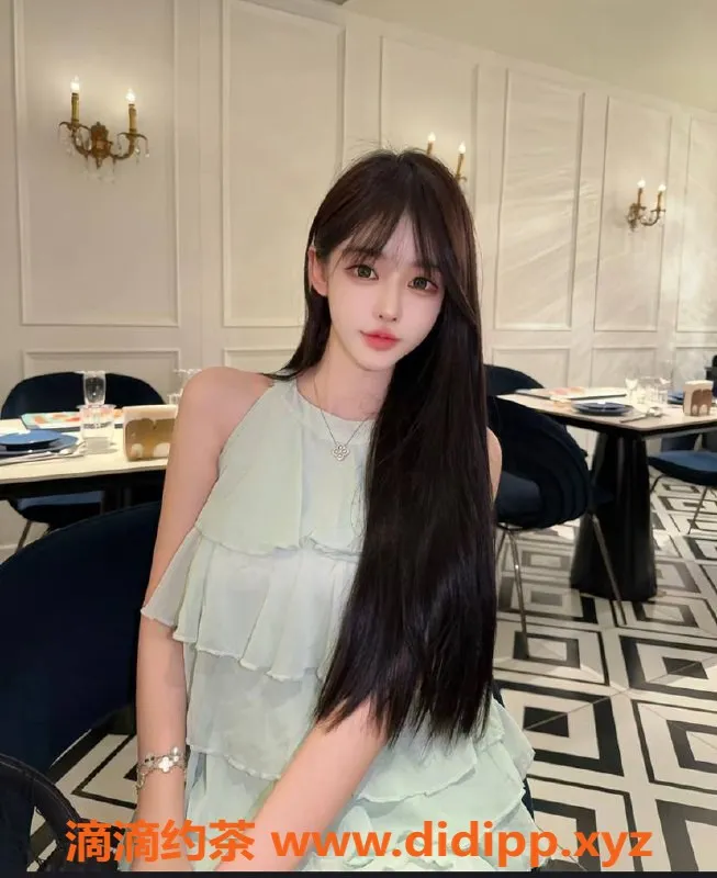 福州楼凤-福州奶牛妹妹，台湾00后护士，超诱人魅力