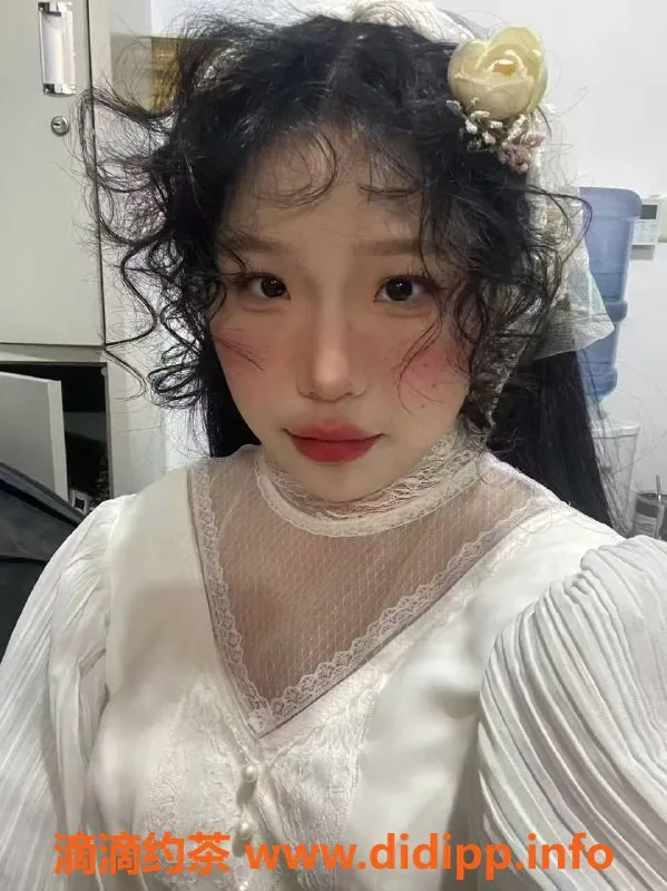 潍坊楼凤-潍坊学生妹兼职上门，7-3点欢迎预定