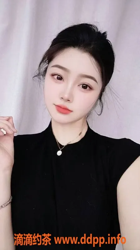 烟台楼凤-莱山区杨蜜，168cm嫩妹，18岁，8P高性价比服务！