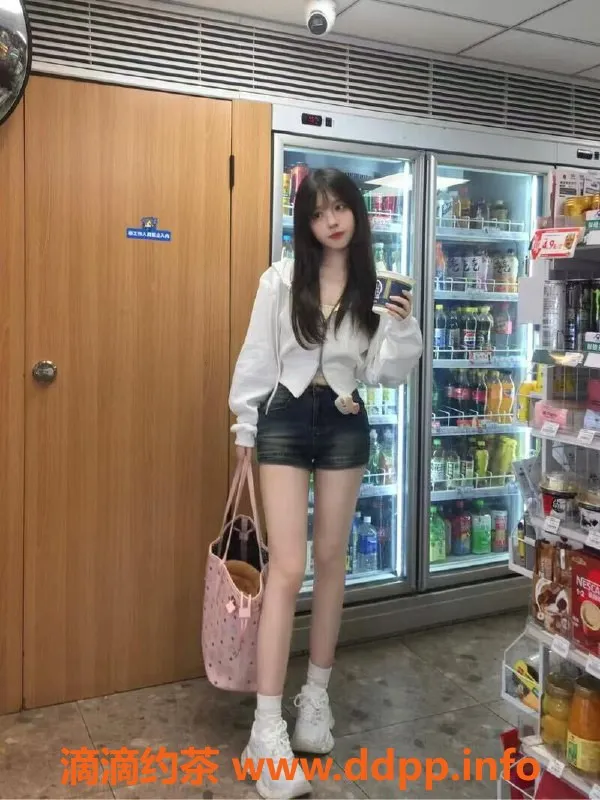 乌鲁木齐楼凤-蒋梦瑶166CM可爱小姐姐，清纯无瑕爱心服务