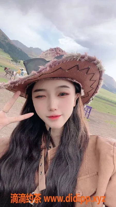 台州楼凤-青浦区果果，166cm C围，49kg，700元品茶服务