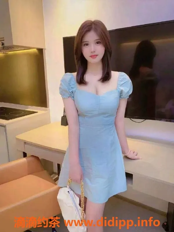 烟台楼凤-芝罘区少妇教师，性感又迷人