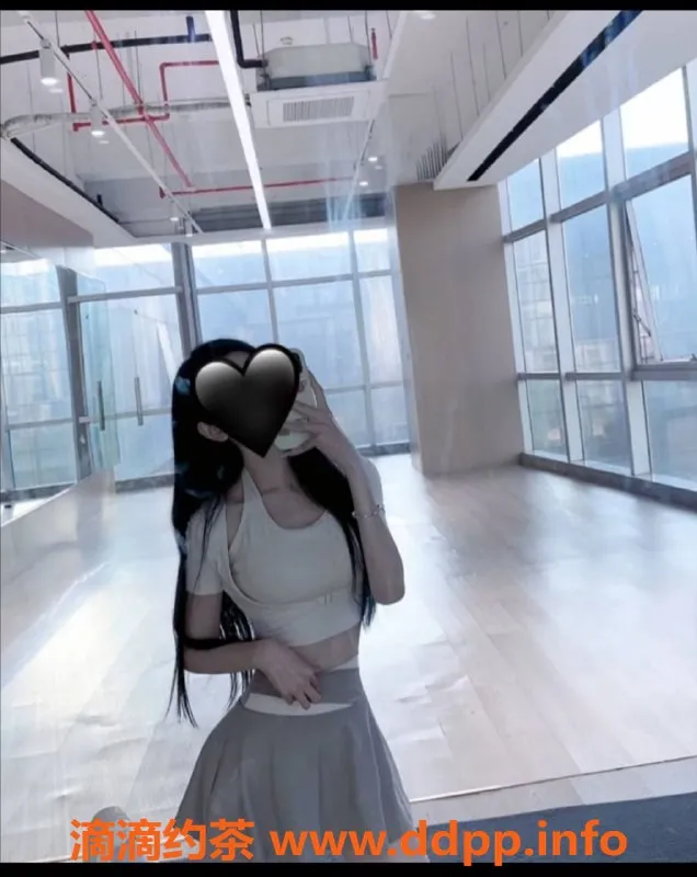 烟台楼凤资源信息,星公馆小溪，18岁嫩妹，身高164，价位6P