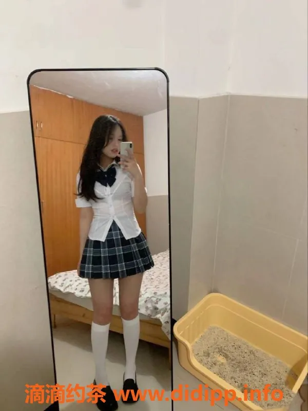 烟台楼凤-福山区富力湾学妹，享受贴心服务