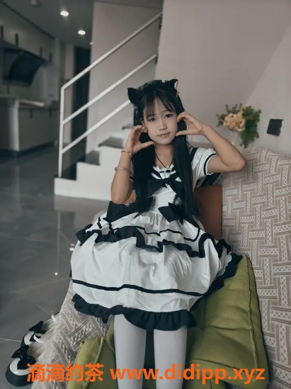 成都楼凤-成华区可爱萝莉，155cm 80斤，服务超赞