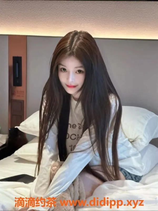 烟台上门服务-经区恒大学妹蜜蜜，身高168，90斤，价格1⃣️2⃣️起