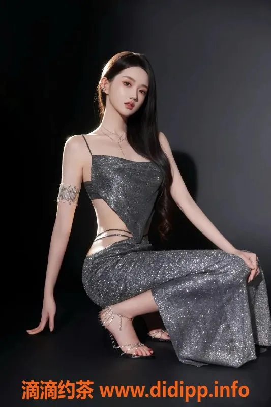 烟台楼凤-莱山区王可欣，19岁170cm排骨精，800元体验嫩妹服务