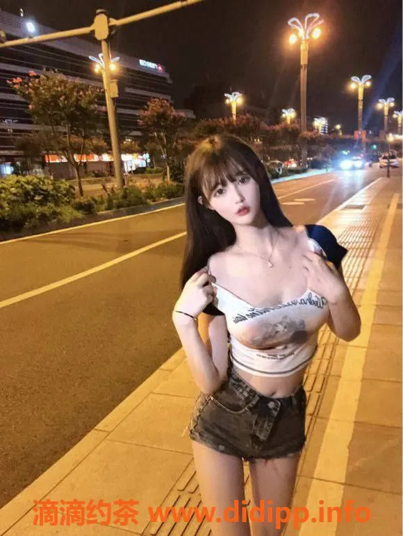 赣州楼凤-赣州白肤名媛，163cm、90斤，实力好评