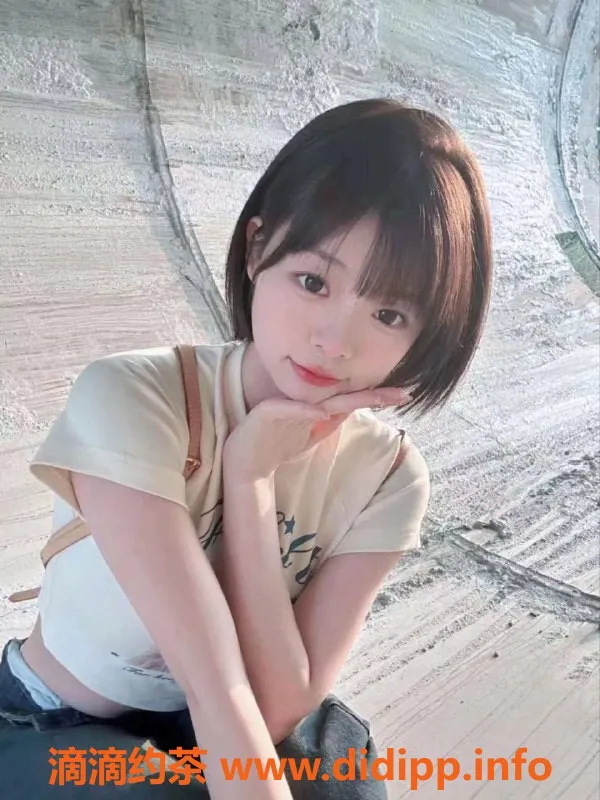 赣州楼凤-童颜巨乳尤物，身高160体重92，超敏感体验