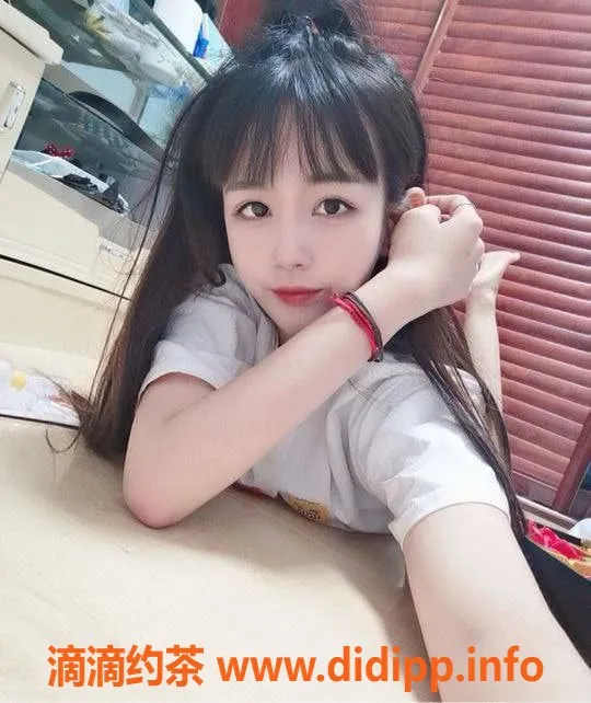 赣州楼凤-166cm肤白貌美，娇艳欲滴，实力好评！