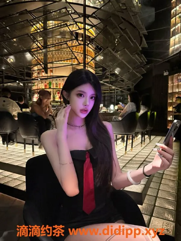 台州楼凤资源信息,路桥区叶灵儿，170身高38E，服务热情价位1200起