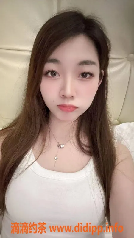 深圳楼凤-龙华诺诺，清纯可爱，服务棒极了！