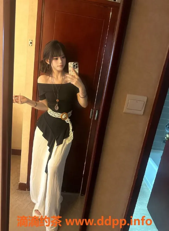 台州楼凤-上海安琪，身高170，22岁，价格800P起