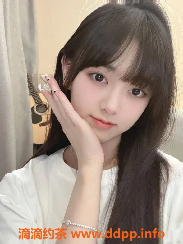 赣州楼凤-20岁新出道实习生，身高165，体重92，D罩杯无敌诱惑