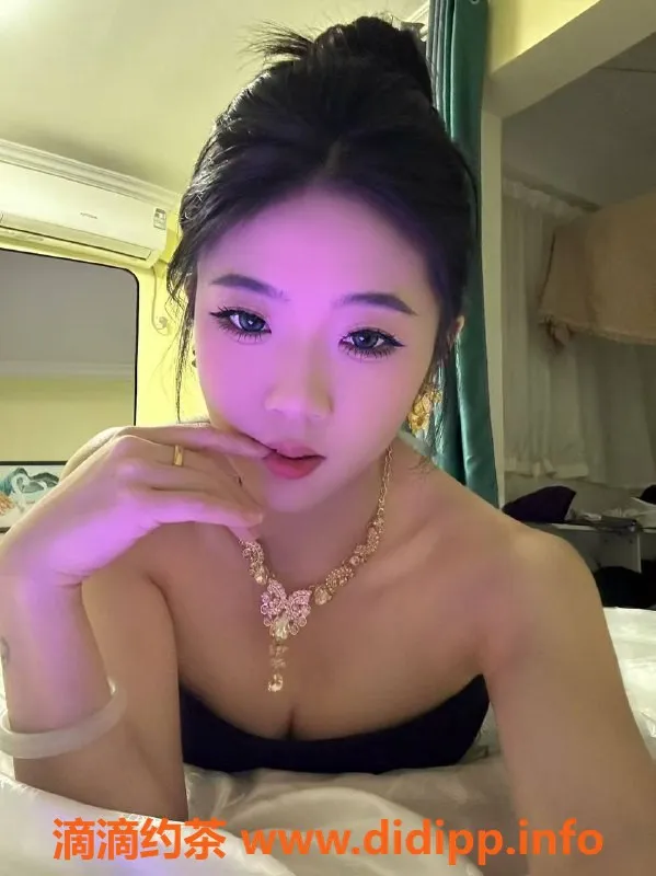 赣州楼凤-赣州章贡区嫩妹蕾蕾，身高164cm，600元全套服务