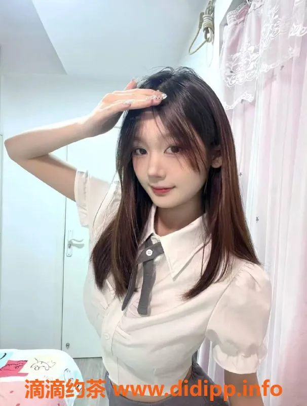 烟台楼凤-福山区星河城学生妹，喝酒不接