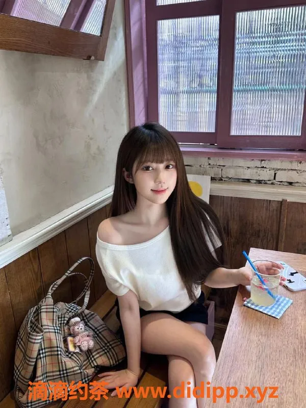 深圳楼凤-南山云舒儿，1200元私密服务等你来体验！