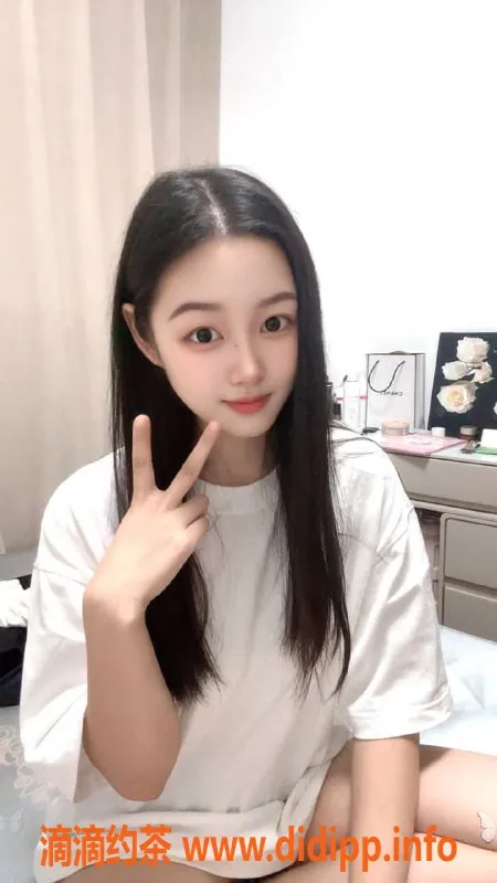 台州楼凤资源信息,上海彤彤，身高163cm，43kg，800元靠谱品茶