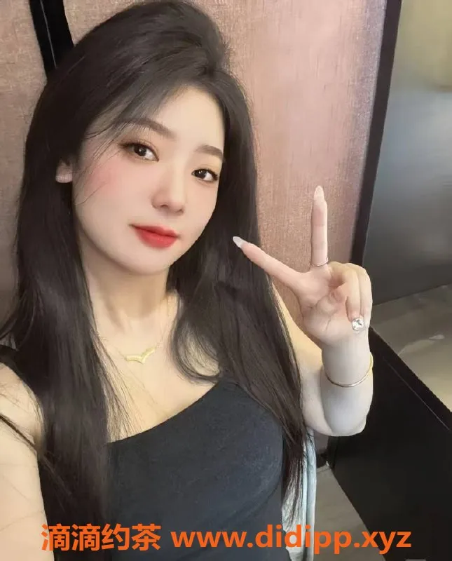 潍坊楼凤-潍坊高新区高挑美女，165，95斤，24岁