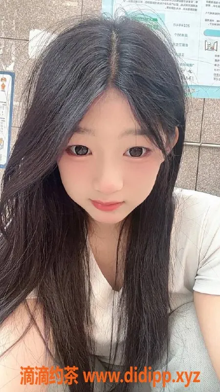 台州楼凤-上海嘉定区若一，18岁165cm，800P品茶服务