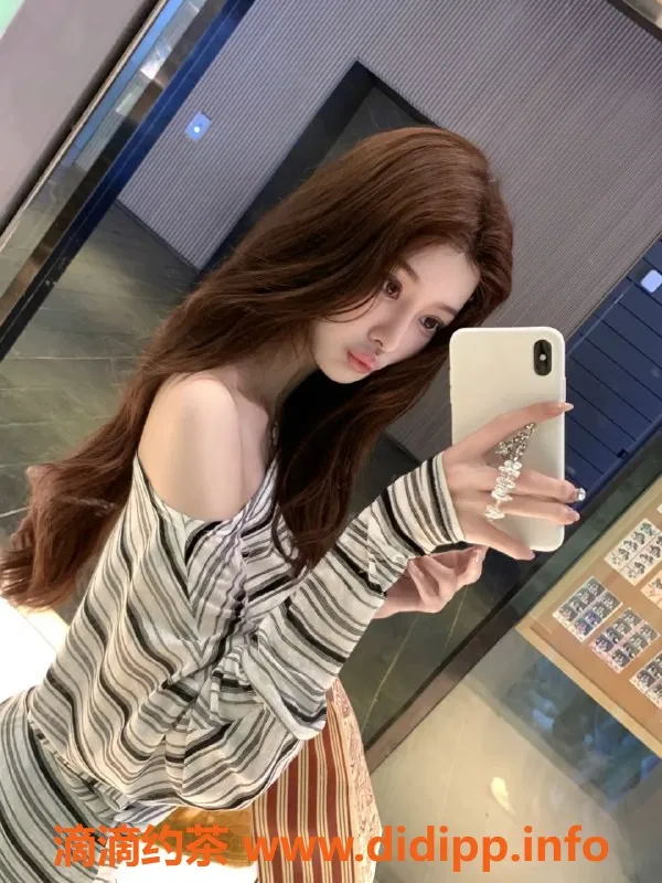 烟台楼凤-威海嫩妹楼妮可，160cm，2500元好评如潮