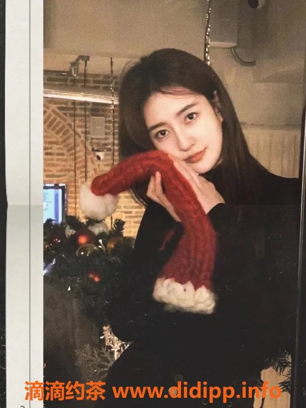 赣州楼凤-甜美气质妹子，纯天然美乳，服务超贴心