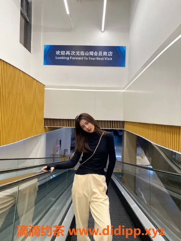 赣州楼凤资源信息,甜美气质妹子，纯天然美乳，服务超贴心