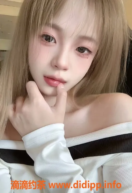 台州楼凤-金华香香，18岁164cm，45kg靠谱女孩