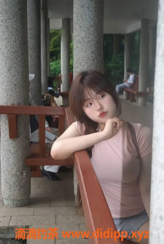 烟台楼凤-芝罘区微胖学妹，价格亲民等你来约