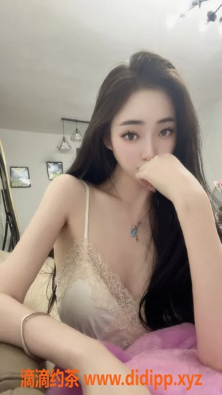 潍坊楼凤-高新区车模蔡蔡，171cm、25岁，100斤，特价1000元