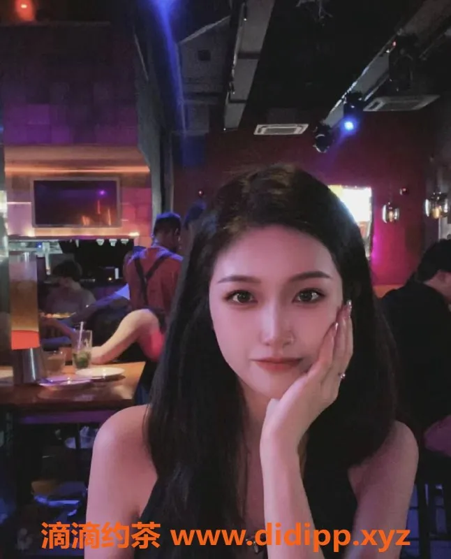 烟台楼凤资源信息,福山区母女双飞服务，福利莱起价2起