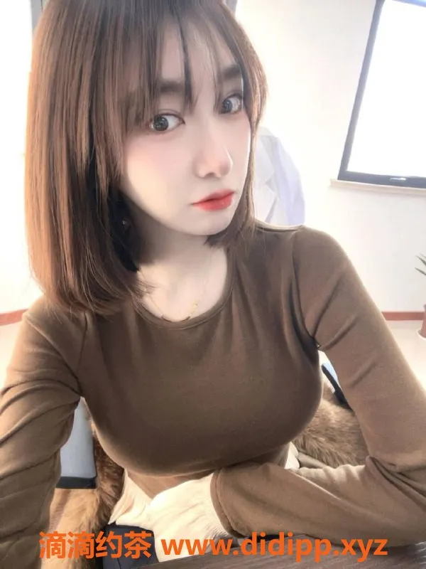 烟台楼凤-莱山祥龙B座兰兰，清新可人