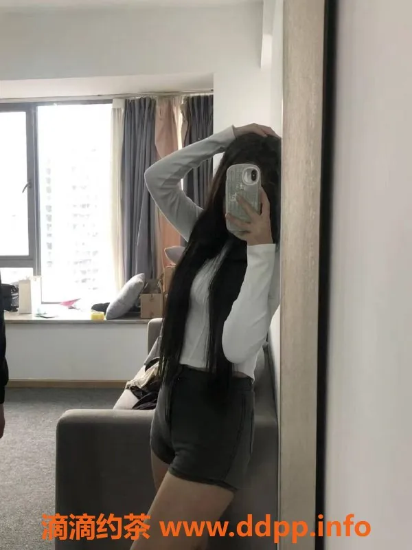 潍坊楼凤-潍坊奎文区168cm C胸 仅20岁高颜值美女