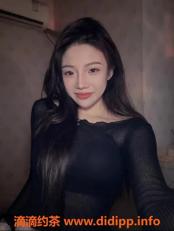 潍坊楼凤-潍坊高新区高颜值高挑模特，90C身材