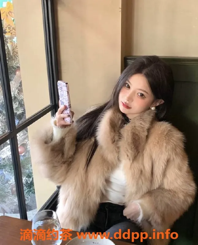 潍坊楼凤-潍城区CC，18岁，身高163，93斤，包夜3000起